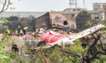 বিমান দুর্ঘটনায় ২৭৯ কোটি রুপি ক্ষতিপূরণ দেবে এয়ার ইন্ডিয়া বিমান দুর্ঘটনায় ২৭৯ কোটি