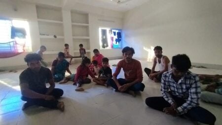 গভীর রাতে সিলেট সীমান্তে ৭০ বাংলাদেশিকে পুশ-ইন করল বিএসএফ গভীর রাতে সিলেট সীমান্তে