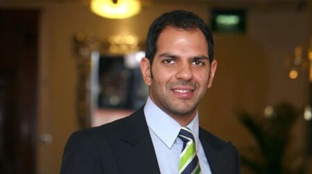 খেলার মাঠেই মারা গেলেন