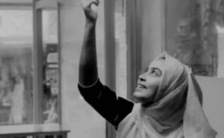 অবশেষে মারা গেলেন