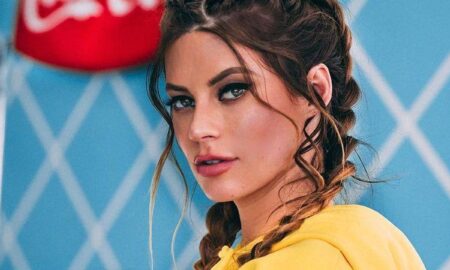 Hannah Stocking: The Comedy Maven Redefining Digital Entertainment
