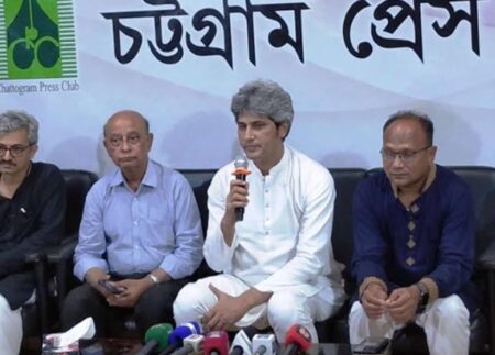 মব দিয়ে জুতার মালা কিন্তু ‘ফেরত আসবে’: জোনায়েদ সাকি Jonayed Saki