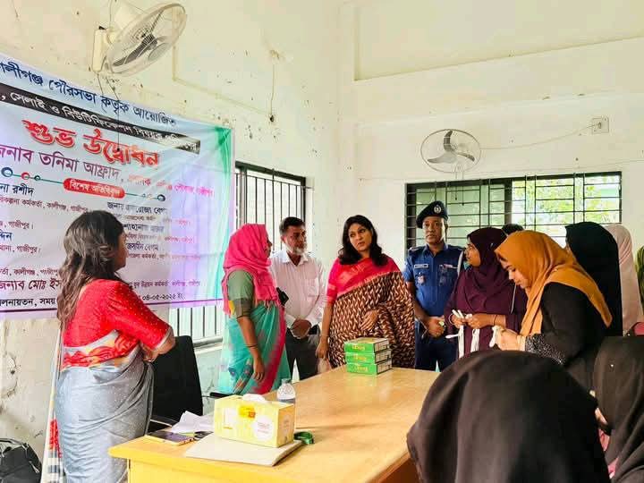 Kaligonj-Gazipur-Training to reduce unemployment 90 youth gain skills in four trades through municipality initiative- (1)