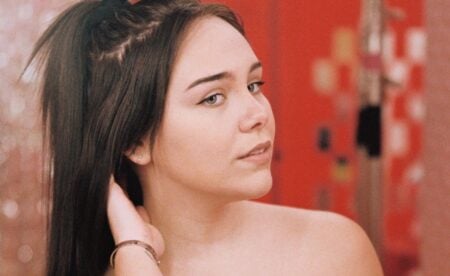 Kouvr Annon: The Creative Force Behind Social Media Trends