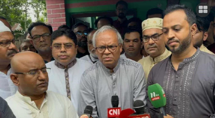 লুট করে বেহেশতের মতো সুখে আছে তারা