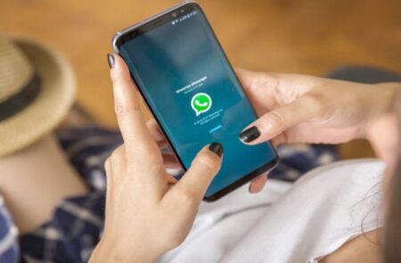 বিভিন্ন ফোনে বন্ধ হচ্ছে হোয়াটসঅ্যাপ, কী করবেন? WhatsApp