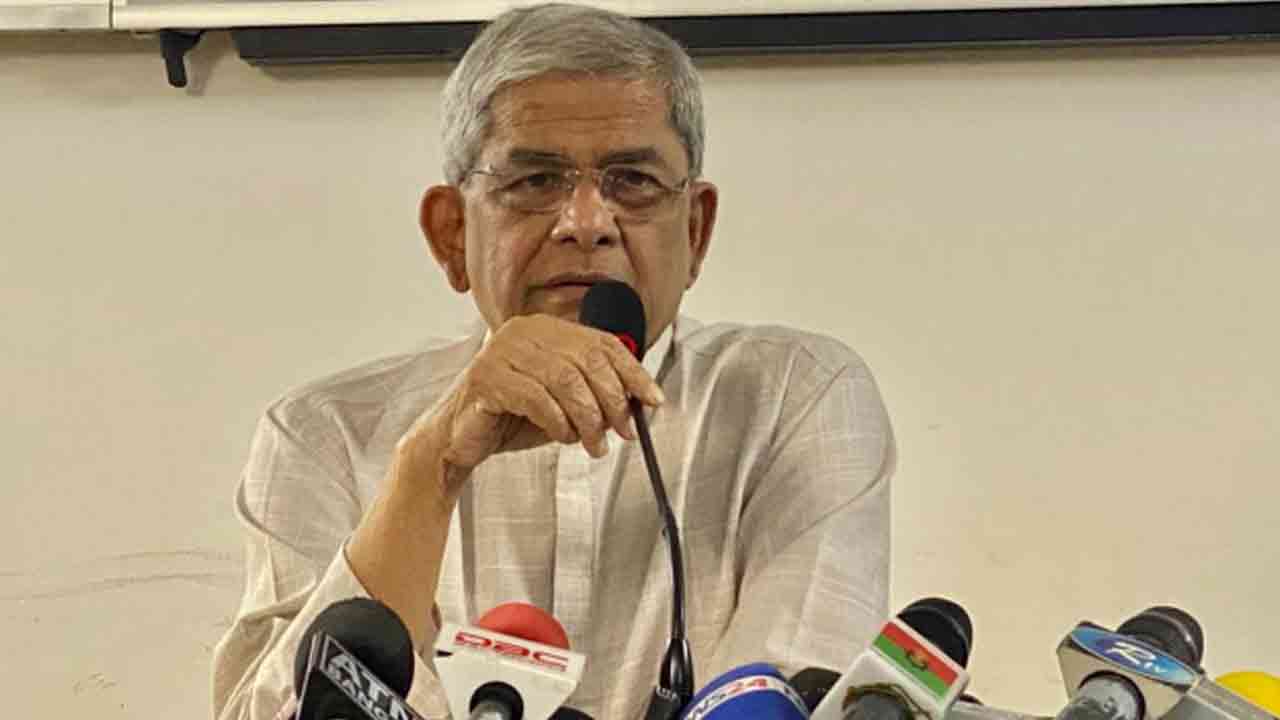 এপ্রিল মাস কোনোভাবেই নির্বাচনের উপযোগী নয় : মির্জা ফখরুল এপ্রিল মাস কোনোভাবেই নির্বাচনের উপযোগী নয় : মির্জা ফখরুল