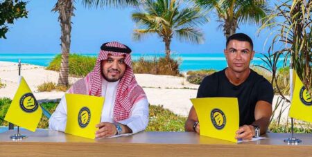 নতুন চুক্তিতে ঘণ্টায় ৬৫ লাখ পাচ্ছেন রোনালদো, বছরে কত? রোনালদো