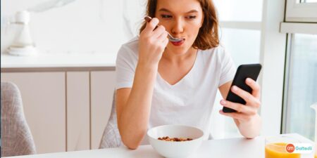 Mental Health Issues Caused by Excessive Smartphone Use side effects of mobile use