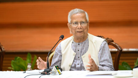 জনসংযোগ ও নিরাপত্তার মিশ্রণে দায়িত্ব পালনে এসএসএফের প্রতি আহ্বান প্রধান উপদেষ্টার জনসংযোগ ও নিরাপত্তা