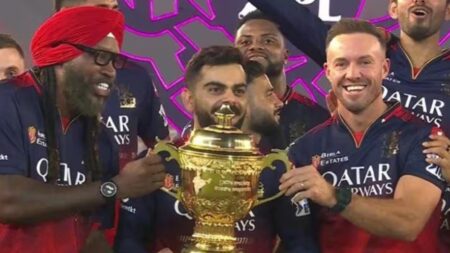 আইপিএল শিরোপা- কোহলি