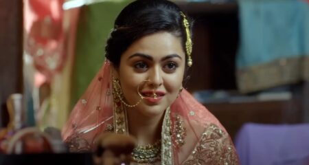 নেট দুনিয়া কাঁপানো সেরা ৫টি ওয়েব সিরিজ, ভুলেও বাচ্চাদের সামনে দেখবেন না ওয়েব সিরিজ