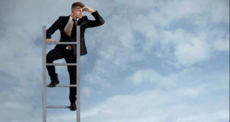 জীবনের লক্ষ্য ঠিক করার কৌশল: সফলতার প্রথম পদক্ষেপ জীবনের লক্ষ্য ঠিক করার কৌশল