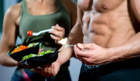 দুর্বল শরীরকে- শক্তিশালী খাবার