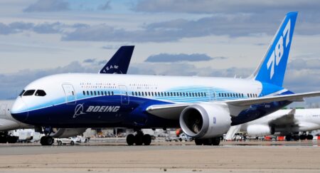 আহমেদাবাদে ২৪২ জন আরোহীসহ দুর্ঘটনার পর বোয়িংয়ের শেয়ারে ৮% দরপতন বোয়িংয়ের শেয়ার