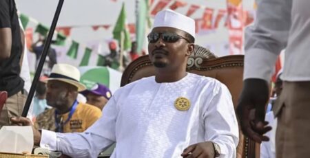 ভিসা দেওয়া স্থগিত