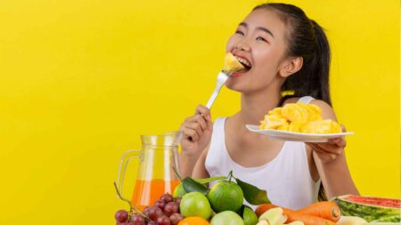 শরীরে পানির ঘাটতি পূরণ