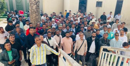 সকাল ৯টার দিকে লিবিয়া থেকে দেশে ফিরছেন ১২৩ বাংলাদেশি ১২৩ বাংলাদেশি