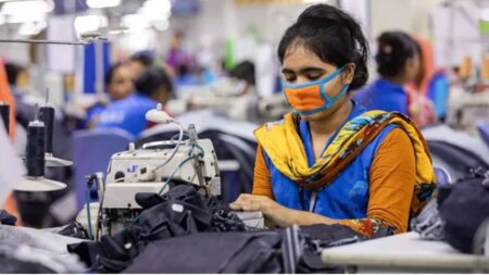 পোশাক খাত