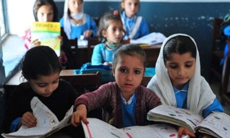 পাকিস্তানে শিক্ষা থেকে