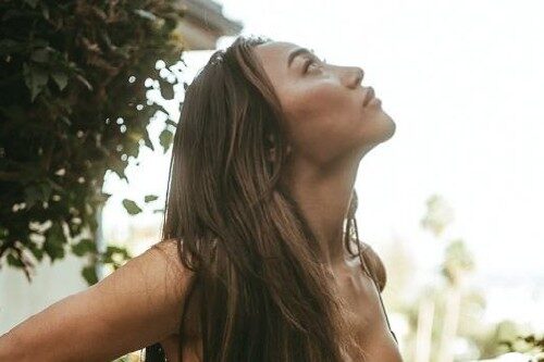 Capri: The Digital Dynamo Redefining Online Stardom