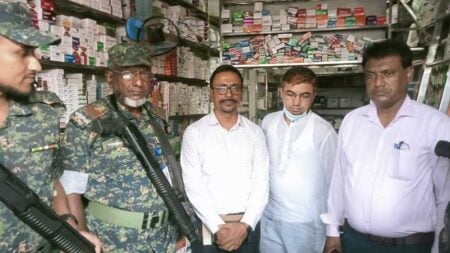 সাড়ে ৭ টাকার ওষুধের দাম ৩৫০ টাকা চাওয়ায় ৪০ হাজার টাকা জরিমানা Fined