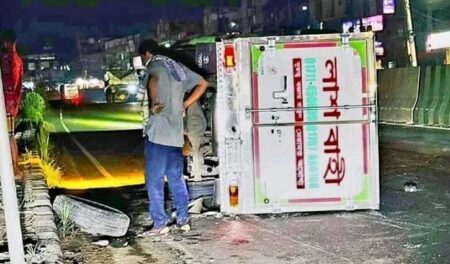 বিমানে প্রাণ হারানো হুমাইরার মরদেহ নেওয়ার পথে ফের দুর্ঘটনা Fridger