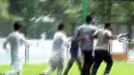 হাসনাত আব্দুল্লাহকে নিরাপদে সরিয়ে নিলো পুলিশ Hasnat