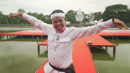 Kang Dedi Mulyadi: Indonesia’s Comedy Legend with Unstoppable Charm Kang Dedi Mulyadi: Indonesia's Comedy Legend with Unstoppable Charm