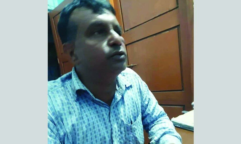 পুলিশ পরিচয়ে খাদ্য পরিদর্শক অপহরণ, সাড়ে ৫ ঘণ্টার মধ্যে উদ্ধার পুলিশ পরিচয়ে খাদ্য পরিদর্শক অপহরণ, সাড়ে ৫ ঘণ্টার মধ্যে উদ্ধার