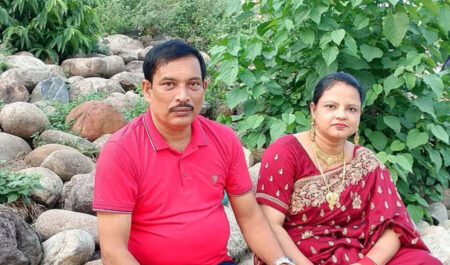 বিয়ের ৩০ বছর পর একসঙ্গে এসএসসি পাস করলেন দম্পতি, জিপিএ-ও একই! Kisoreganj