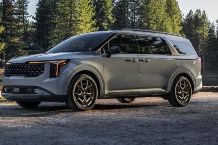 2025 Kia Carnival