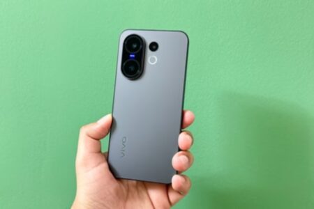 Vivo X200 FE: 6500mAh Battery, 50MP Camera at ₹49,999 vivo X200 FE