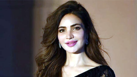 অভিনেত্রীর মরদেহ নিতে রাজি নন বাবা অভিনেত্রী