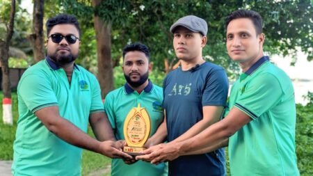 প্রকৃতির গল্প বলে সাংবাদিক রফিক সরকারের ক্যামেরা Radiq Sharkar-1