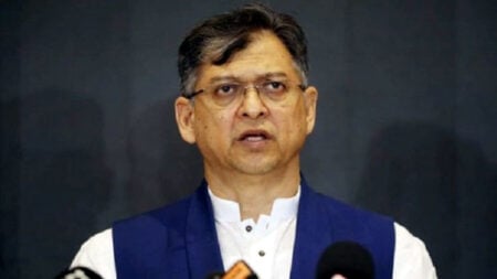 দলীয় প্রধানের প্রধানমন্ত্রী হওয়ার সুযোগ রাখা উচিত : সালাহউদ্দিন