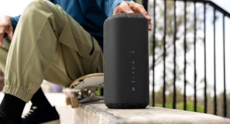 Sony SRS-XE300 ওয়্যারলেস স্পিকার: বাংলাদেশ ও ভারতে দাম, স্পেসিফিকেশনসহ পূর্ণাঙ্গ রিভিউ Sony SRS-XE300