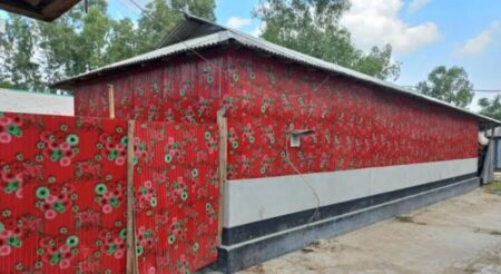 লালমনিরহাটে কোটিপতির নামে ভূমিহীনদের সরকারি ঘর Vumihin