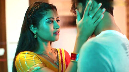 প্রতি মুহূর্তে উত্তেজনা, রিলিজ হল ঘাম ঝরানোর ওয়েব সিরিজ ওয়েব সিরিজ