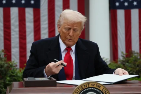 Trump Tariffs: 15-50% Hikes Target Trade Partners by August 1 Deadline reciprocal tariffs