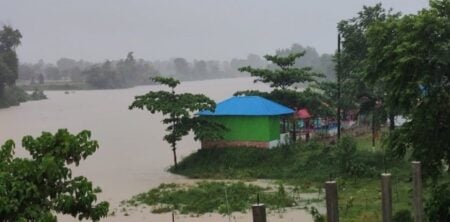 ত্রিপুরায় রেড এলার্ট, আতঙ্কে গোমতীর বাসিন্দারা ত্রিপুরায় রেড এলার্ট