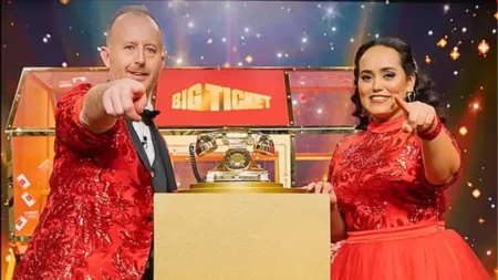 লটারি জিতলেন প্রবাসী বাংলাদেশি