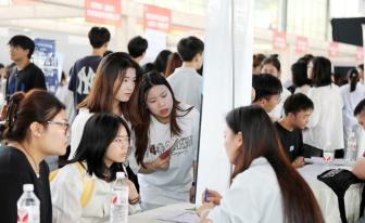 China’s New Occupation Boom: 17 Digital & Green Jobs Fuel Record Employment Growth new occupations in china