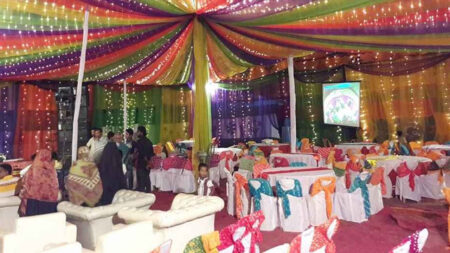 এক বিয়ের বরযাত্রী খেয়ে ফেলল আরেক বিয়ের খাবার, অতঃপর… বিয়ের বরযাত্রী