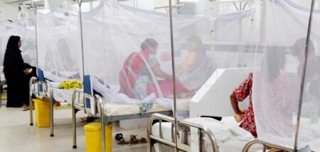 ২৪ ঘণ্টায় ডেঙ্গু আক্রান্ত হয়ে প্রাণ গেল ৩ জনের, নতুন আক্রান্ত ৪২৫ ডেঙ্গু আক্রান্ত হয়ে