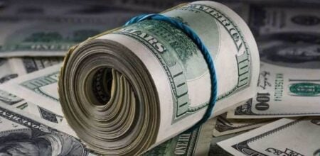 ডলারের দরপতনে রেকর্ড, ১৯৭৩ সালের পর সবচেয়ে খারাপ অবস্থা ডলারের দরপতনে রেকর্ড