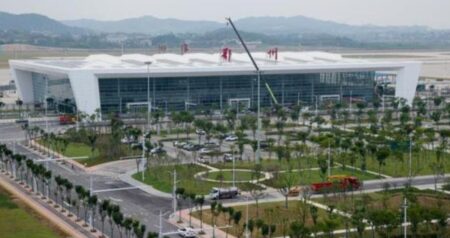 Hubei Narrows Economic Gap With Henan in Central China Race hubei-economic-growth-threatens-henan-dominance