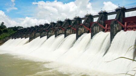 কাপ্তাই হ্রদের পানি