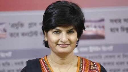 সাংবাদিক মুন্নী সাহাকে দুদক