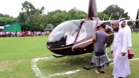 হেলিকপ্টারে চড়ে ইমামের রাজকীয় বিয়ে rajbari